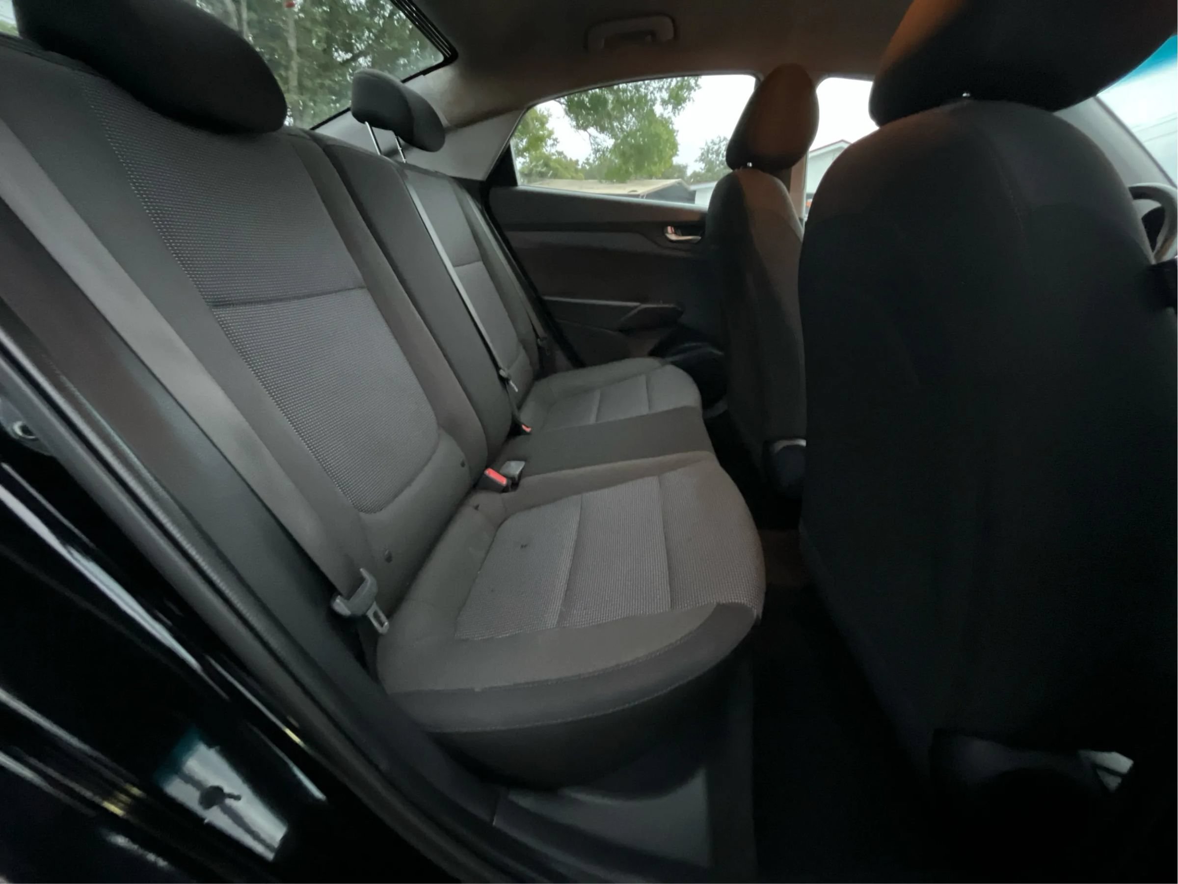 Used 2021 Hyundai Accent SE FWD image 23