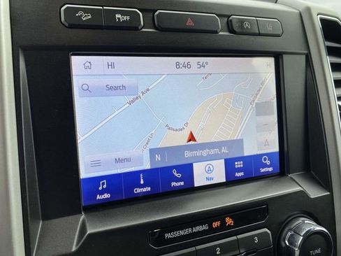 Used 2020 Ford F150 Lariat image 28