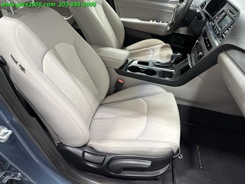 Used 2016 Hyundai Sonata SE image 5