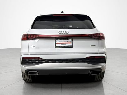 Used 2025 Audi Q5 Premium w/ Convenience Package