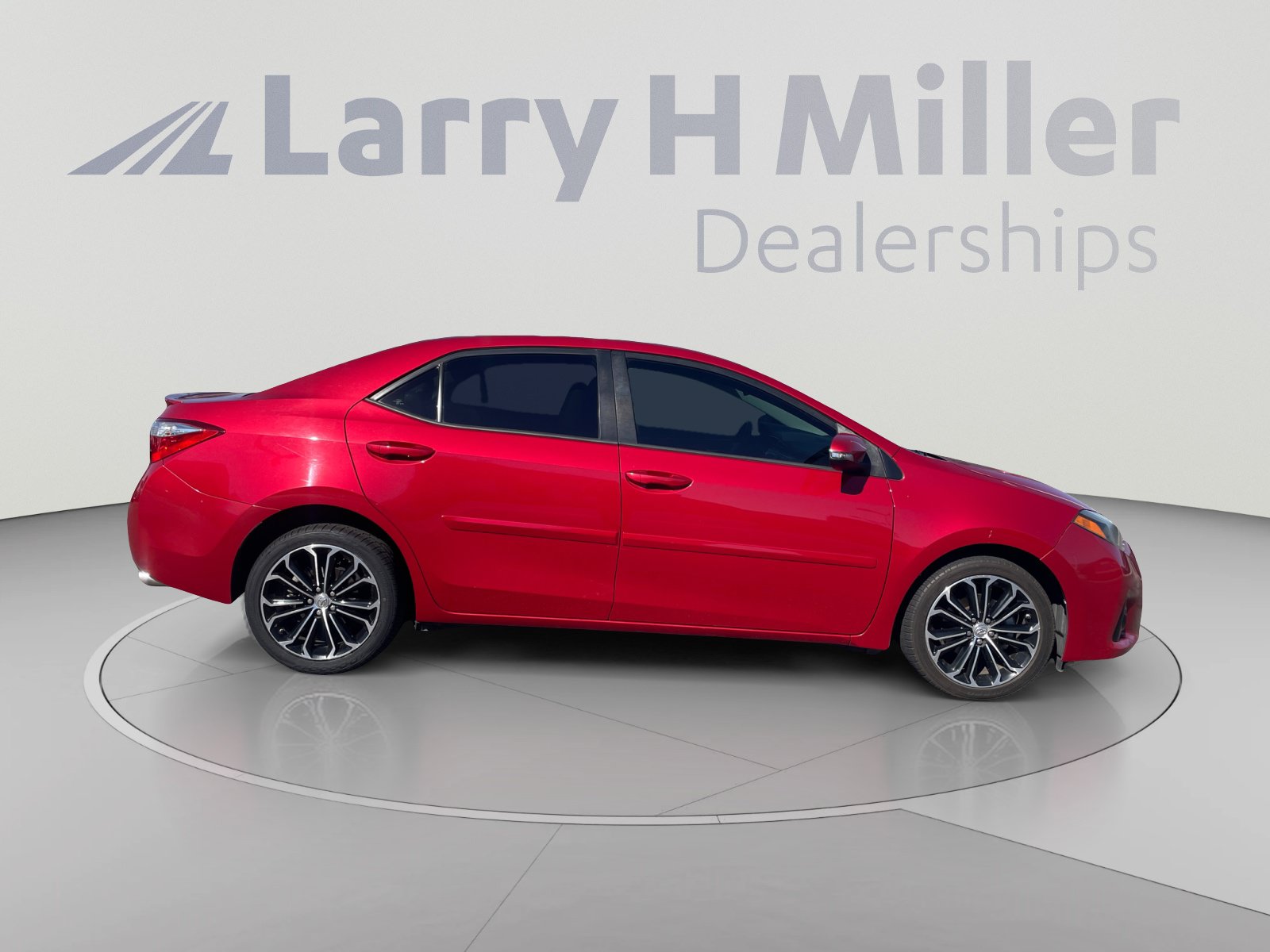 Used 2014 Toyota Corolla S FWD image 7