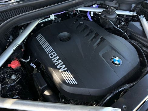 Used 2025 BMW X5 xDrive40i w/ Parking Assistance Package image 25