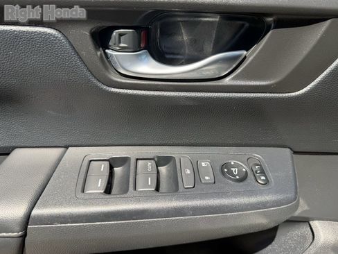 Used 2024 Honda CR-V LX image 23