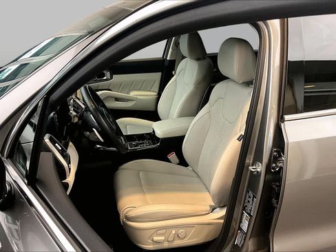Used 2023 Kia Sorento SX Prestige AWD/4WD image 8