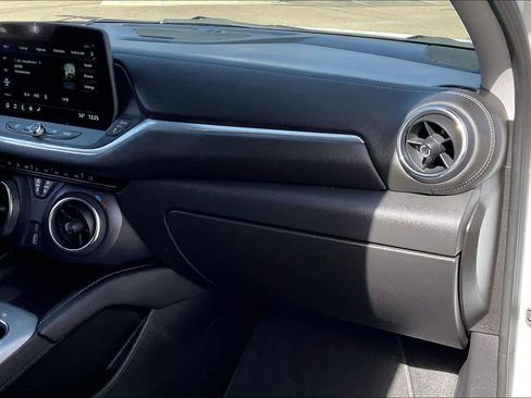 Used 2023 Chevrolet Blazer LT image 19