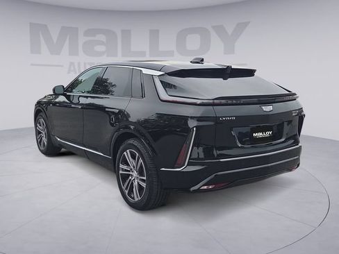 Certified 2024 Cadillac Lyriq Luxury w/ LPO, Floor Liner Package AWD/4WD image 3