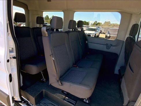 Used 2019 Ford Transit 150 XLT image 20