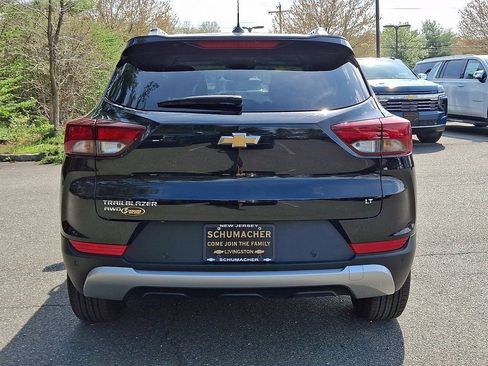 Certified 2023 Chevrolet TrailBlazer LT w/ Convenience Package AWD/4WD image 5