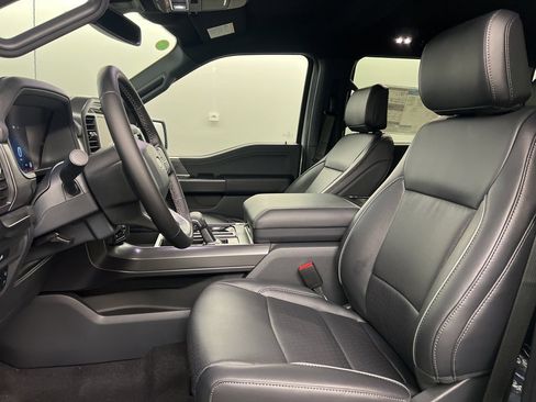 New 2025 Ford F150 Lariat w/ Equipment Group 501A Mid image 27