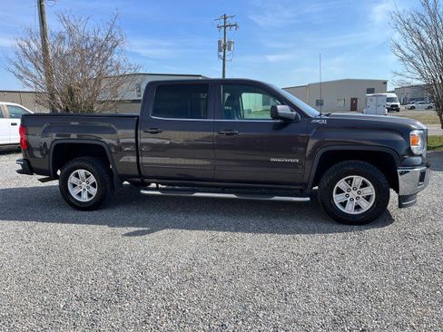 Used 2014 GMC Sierra 1500 SLE w/ SLE Value Package image 5