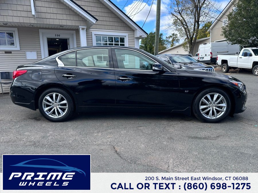 Used 2015 INFINITI Q50 AWD w/ Moonroof Package image 8