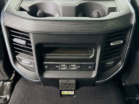 Used 2024 RAM 2500 Laramie w/ Night Edition image 25