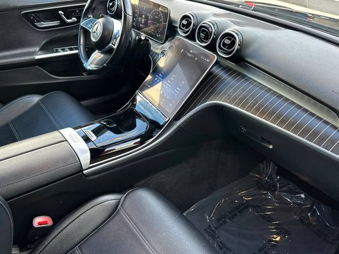 Used 2023 Mercedes-Benz C 300 Sedan image 16