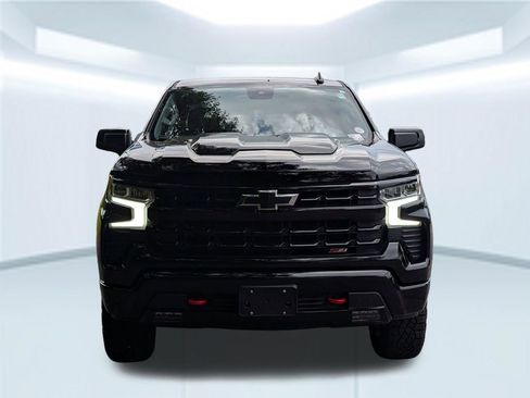 Used 2025 Chevrolet Silverado 1500 LT Trail Boss w/ LPO, Dark Essentials Package AWD/4WD image 10