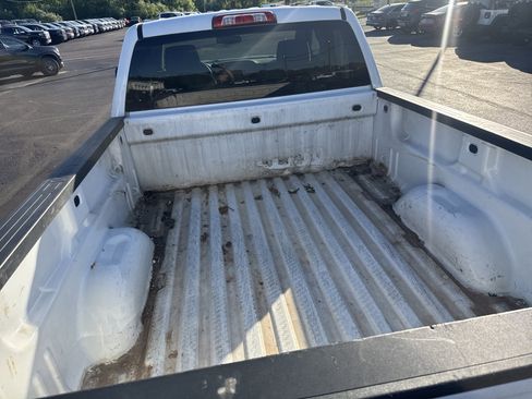 Used 2019 GMC Sierra 1500 Limited w/ Elevation Edition AWD/4WD image 5