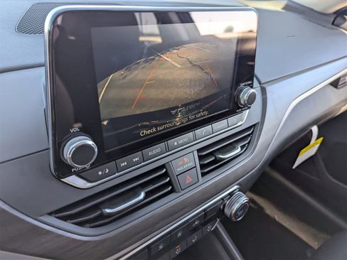 New 2025 Nissan Altima 2.5 SV image 20