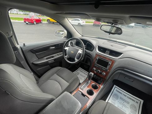 Used 2014 Chevrolet Traverse LT w/ All-Star Edition AWD/4WD image 33
