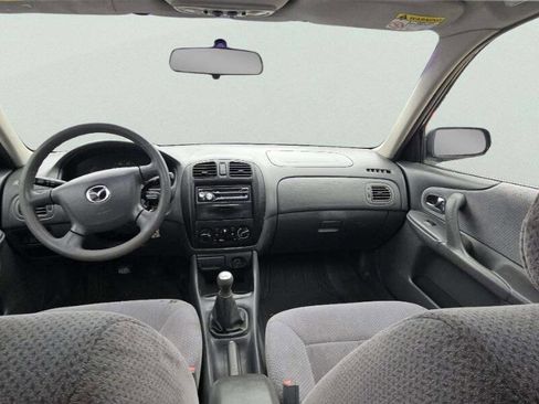 Used 2000 MAZDA Protege LX image 8