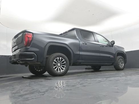 Used 2021 GMC Sierra 1500 AT4 w/ AT4 Premium Package AWD/4WD image 43