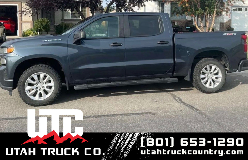 Used 2021 Chevrolet Silverado 1500 Custom AWD/4WD image 1