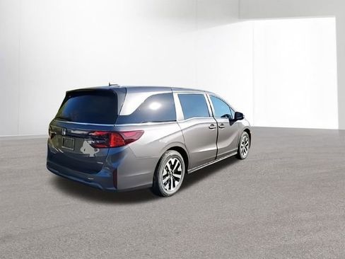 New 2026 Honda Odyssey EX-L image 9