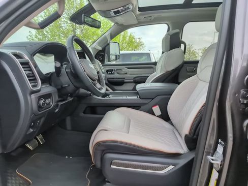 Used 2025 RAM 1500 Tungsten w/ Towing Technology Group AWD/4WD image 20