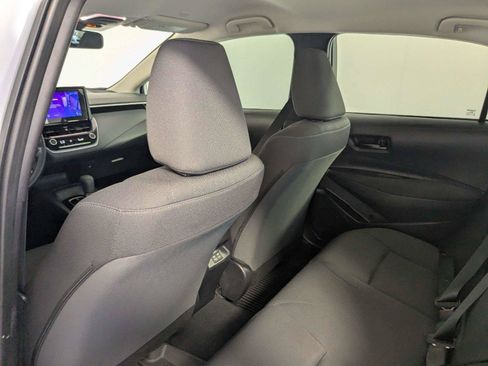 Certified 2025 Toyota Corolla LE FWD image 33