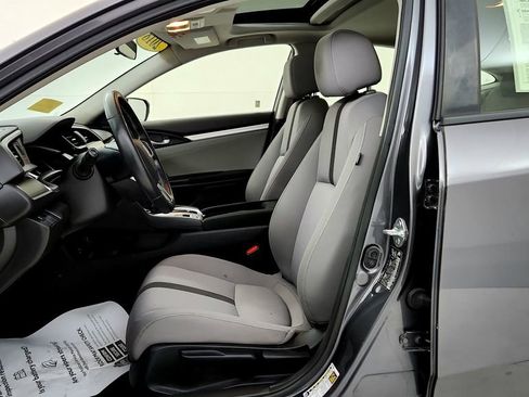 Used 2018 Honda Civic EX-T image 24