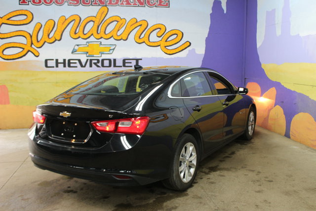 Used 2023 Chevrolet Malibu LT FWD image 4