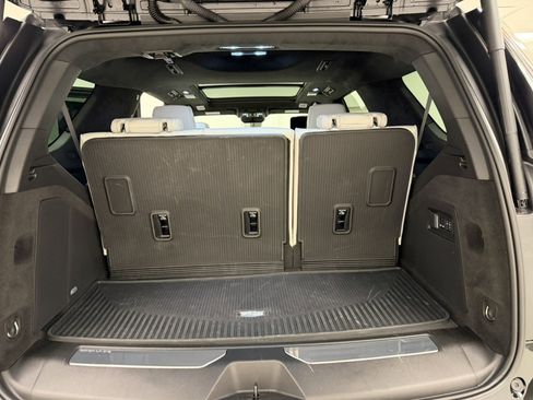 Used 2025 Cadillac Escalade V image 38