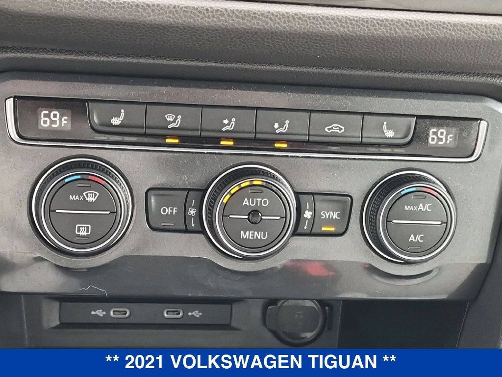 Used 2021 Volkswagen Tiguan SE FWD image 25