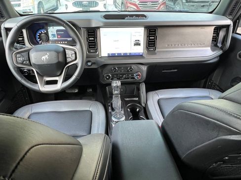Used 2024 Ford Bronco Big Bend image 15