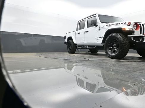 Used 2021 Jeep Gladiator Sport image 24