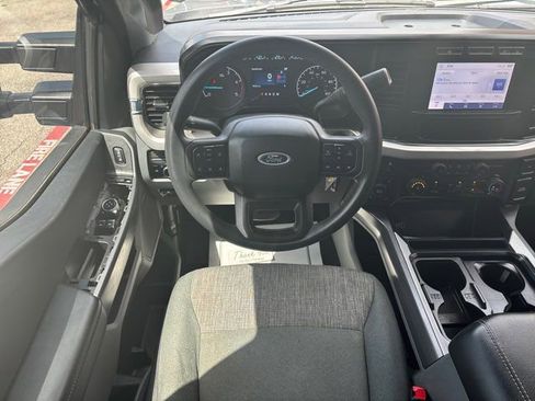 Used 2024 Ford F250 XLT w/ FX4 Off-Road Package AWD/4WD image 19