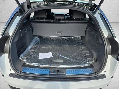 New 2026 Land Rover Range Rover Velar Dynamic SE AWD/4WD image 12