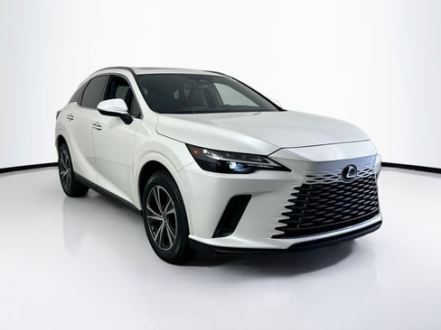 Used 2023 Lexus RX 350 Premium w/ Cold Area Package FWD image 3