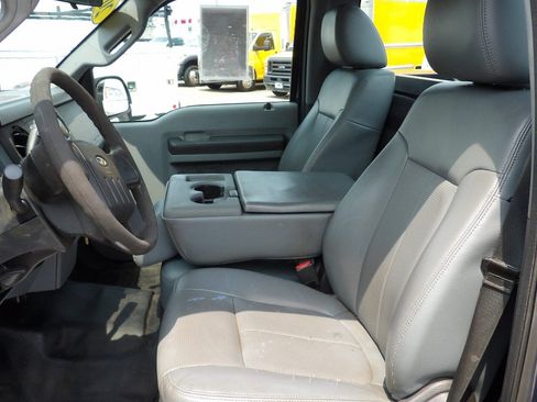 Used 2015 Ford F250 XL RWD image 8