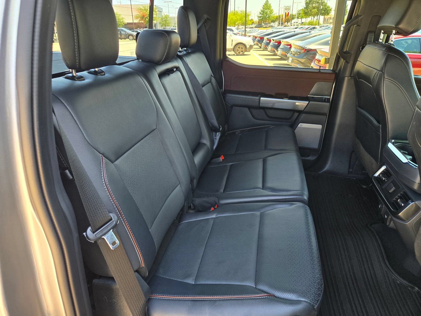 Used 2022 Ford F150 Lariat w/ Max Trailer Tow Package AWD/4WD image 26