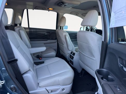 Used 2016 Honda Pilot Elite image 18