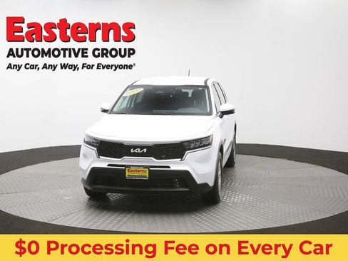 Used 2023 Kia Sorento LX FWD image 49