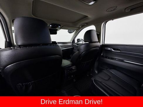Used 2024 Hyundai Palisade Limited AWD/4WD image 10