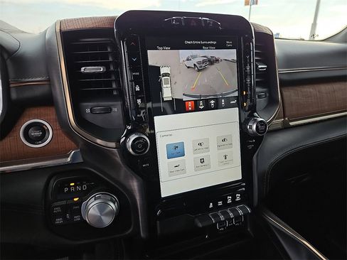 Used 2022 RAM 1500 Limited image 27