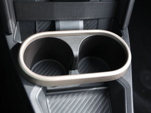 Used 2025 MINI Cooper 2-Door Hardtop image 27