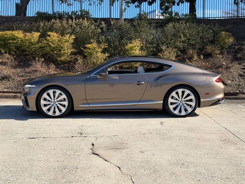 New 2026 Bentley Continental GT image 5