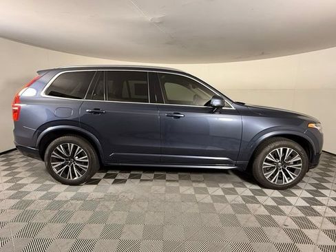 Used 2022 Volvo XC90 T6 Momentum w/ Advanced Package AWD/4WD image 8