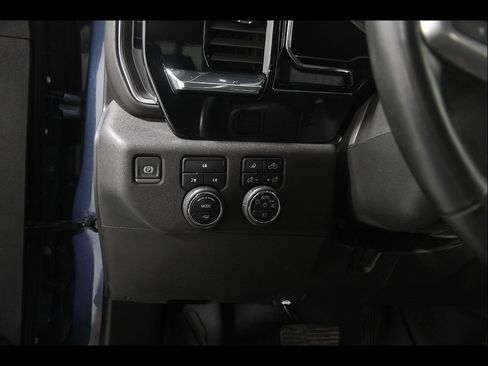 Used 2024 Chevrolet Silverado 2500 LT AWD/4WD image 6