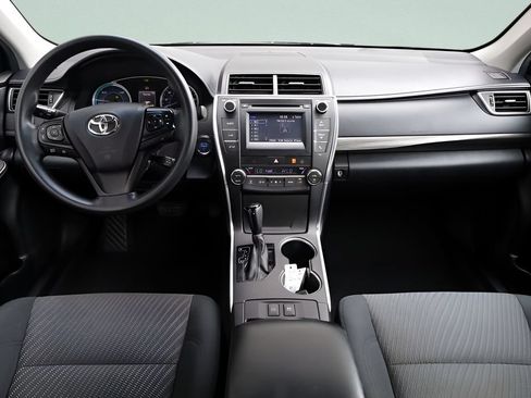 Used 2015 Toyota Camry LE FWD image 28