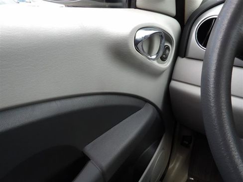 Used 2008 Chrysler PT Cruiser image 22