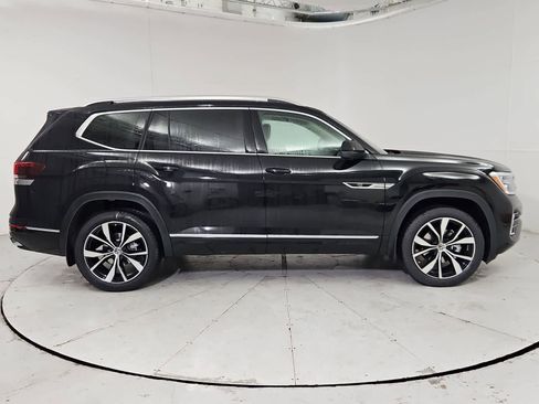 New 2026 Volkswagen Atlas SEL Premium R-Line AWD/4WD image 7