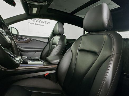 Used 2020 Audi Q8 Premium w/ Black Optic Package image 20